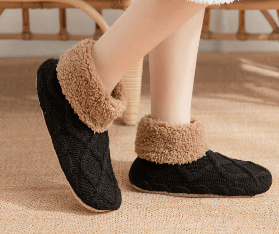 Ribbstickade Toffelsockor med Teddyfoder (36-42)